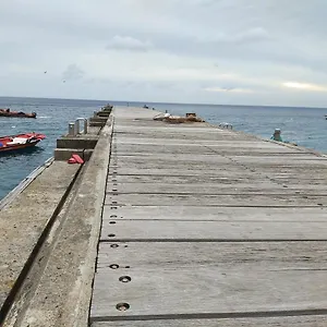  Hébergement de vacances Le Père Marchand Martinique